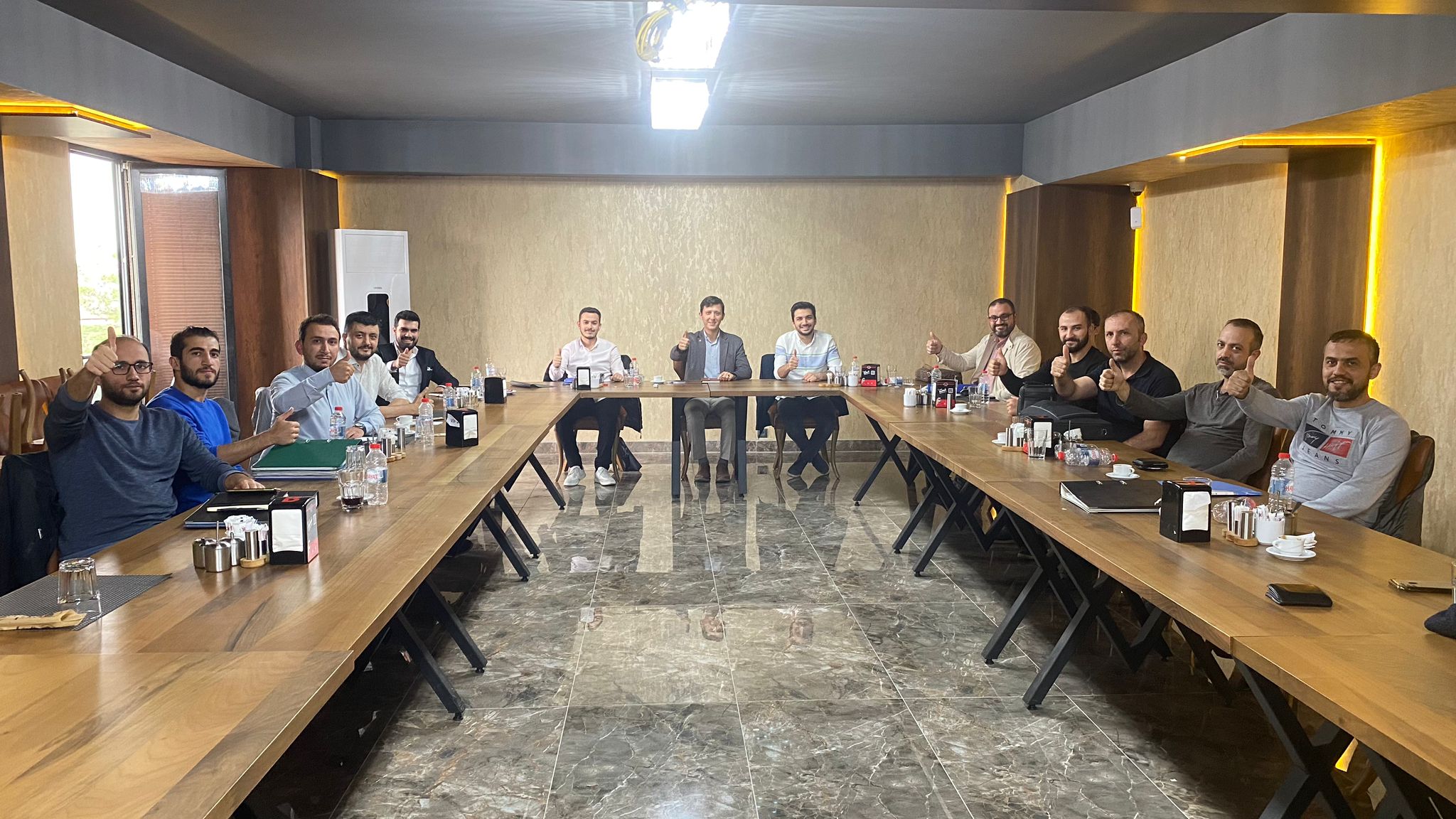 AGD DENİZLİ ŞUBESİ'NDE BAYRAK DEĞİŞİMİ 