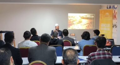 ANADOLU GENÇLİK DERNEĞİ’NDE KUDÜS KONFERANSI