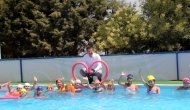 Başkan Subaşıoğlu Havuzlarda Çocuklarla Bir Araya Geldi