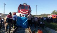 Denizli'de Hemzemin Geçitte Kaza: 4 Ölü
