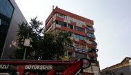 'Lösemi hastası kızım var' deyip şehrin göbeğinde intihar etmek istedi