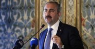 Adalet Bakanı Gül: Haksız yere içeride tutuklu kalan kişinin o günleri geri gelmiyor