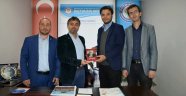 ANADOLU GENÇLİK'TEN EĞİTİM-BİR-SEN'E ZİYARET