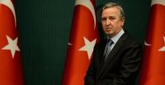 Devrim çocuklarını yer