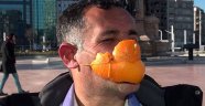 Portakal kabuğuyla yaptığı korona maskesi şaşkına çevirdi